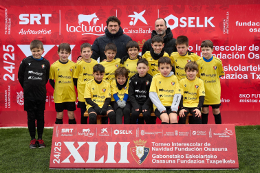 CAMINO DE SANTIAGO (15-16). El equipo lo forman Oihan Ferro, David Florentín, Oier Sanz, Hugo Loinaz, Unax Biurrun, Iñigo Ibáñez, Luka Ugarte, Izan Sobrino, Álvaro Valdés, Oier Echarri, Matías Encinas, Alenjandro Milagros, Óliver Larrauri, Víctor de Blaes.