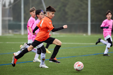 Ambiente e imágenes de los partidos de la quinta jornada del Torneo Interescolar 2024 /