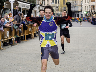 Fotos de la San Silvestre de Estella 2024.