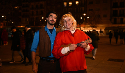 Foto de los disfraces de la Nochevieja 2024 en Pamplona./