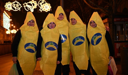 Foto de los disfraces de la Nochevieja 2024 en Pamplona./