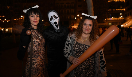 Foto de los disfraces de la Nochevieja 2024 en Pamplona./