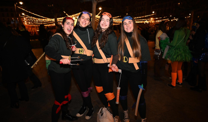 Foto de los disfraces de la Nochevieja 2024 en Pamplona./