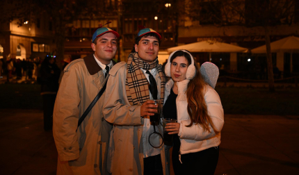 Foto de los disfraces de la Nochevieja 2024 en Pamplona./