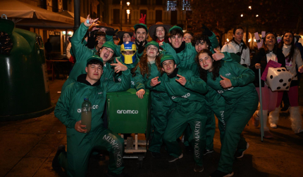 Foto de los disfraces de la Nochevieja 2024 en Pamplona./