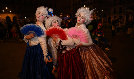 Foto de los disfraces de la Nochevieja 2024 en Pamplona./