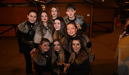 Foto de los disfraces de la Nochevieja 2024 en Pamplona./
