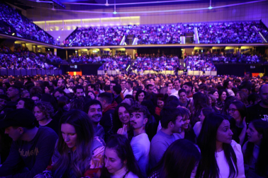 Fotos del segundo concierto de Zetak en el Navarra Arena