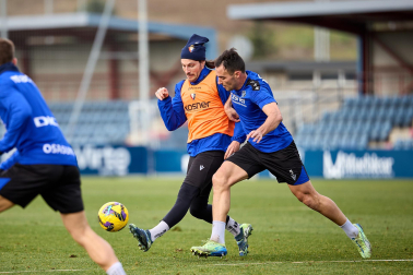 Fotos del entrenamiento de Osasuna este domingo 5 de enero.