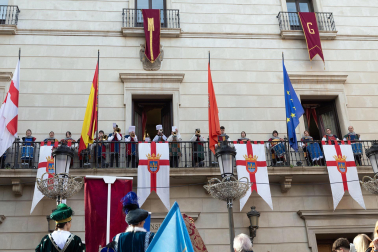 Fotos de la Cabalgata de Reyes de Tudela 2025.