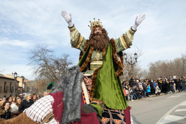 Fotos de la Cabalgata de Reyes de Tudela 2025.