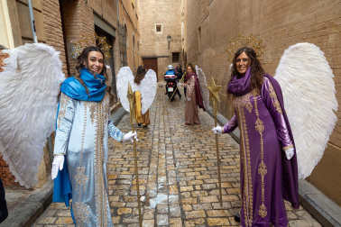 Fotos de la Cabalgata de Reyes de Tudela 2025.