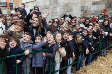 Fotos de la Cabalgata de Reyes de Tudela 2025.