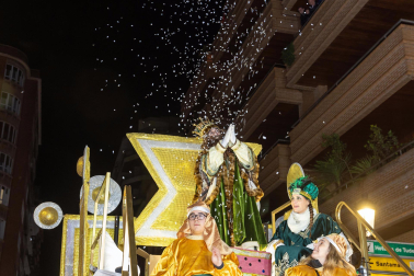 Fotos de la Cabalgata de Reyes de Tudela 2025