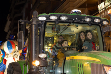 Fotos de la Cabalgata de Reyes de Tudela 2025