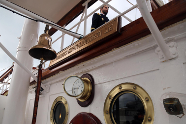 Fotos de la llegada de la Princesa Leonor al buque escuela 'Juan Sebastián de Elcano'.