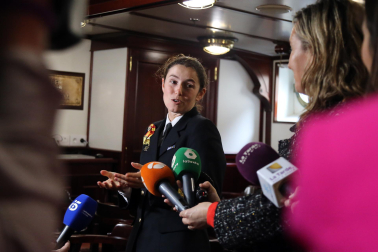 Fotos de la llegada de la Princesa Leonor al buque escuela 'Juan Sebastián de Elcano'.