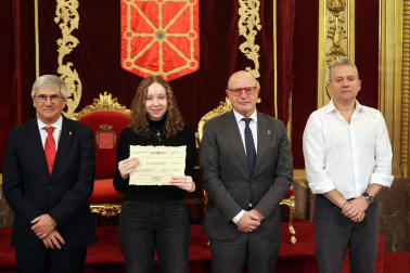 Fotos del acto de entrega de los Premios Extraordinarios de ESO y Bachillerato del curso 2023-2024.