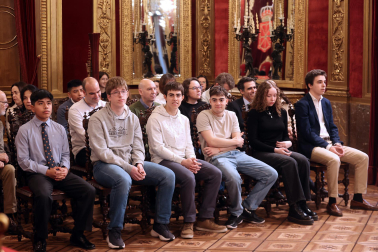 Fotos del acto de entrega de los Premios Extraordinarios de ESO y Bachillerato del curso 2023-2024.