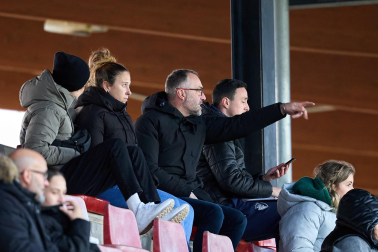 Partido entre el DUX Logroño y Osasuna de 1ª RFEF Femenina.