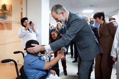 Visita de los reyes al Hospital de Parapléjicos de Toledo.