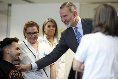 Visita de los reyes al Hospital de Parapléjicos de Toledo.