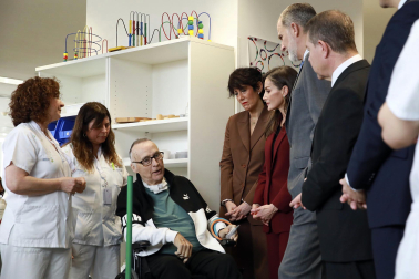 Visita de los reyes al Hospital de Parapléjicos de Toledo.