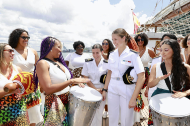 La princesa Leonor ha llegado a Salvador de Bahía con el buque 'Juan Sebastián Elcano'.