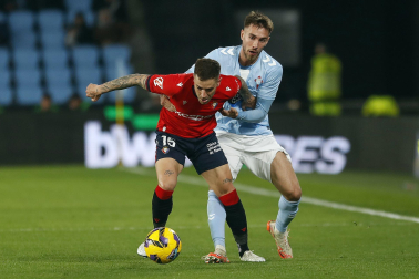 Derrota rojilla en Balaídos tras un penalti cometido por Lucas Torró en el segundo tiempo que transformó en el único tanto del partido Iago Aspas /