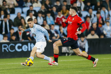 Derrota rojilla en Balaídos tras un penalti cometido por Lucas Torró en el segundo tiempo que transformó en el único tanto del partido Iago Aspas /