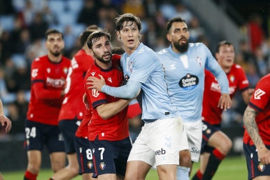 Derrota rojilla en Balaídos tras un penalti cometido por Lucas Torró en el segundo tiempo que transformó en el único tanto del partido Iago Aspas /
