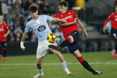 Derrota rojilla en Balaídos tras un penalti cometido por Lucas Torró en el segundo tiempo que transformó en el único tanto del partido Iago Aspas /
