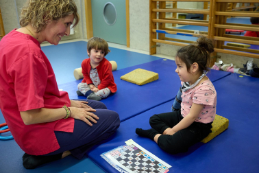 Sesiones de rehabilitación con método Petö en Aspace /