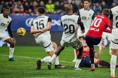 Fotos del Osasuna 3-3 Valencia de la jornada 26./