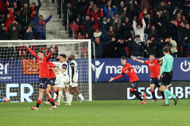 Fotos del Osasuna 3-3 Valencia de la jornada 26./