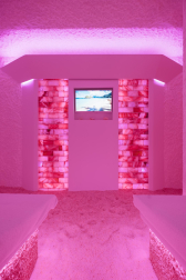 Salt Room constituye, en definitiva, un espacio único que combina los efectos de un spa con los de un centro de tratamiento de calidad