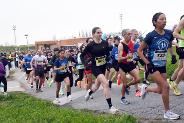 Participantes en las pruebas de 5 y 10 kilómetros de la XXXIV 'Villa de Falces' /