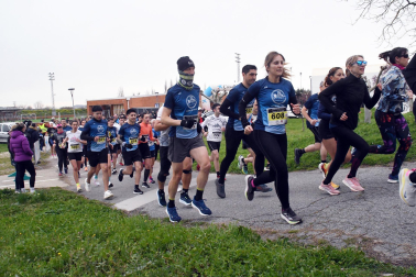 Participantes en las pruebas de 5 y 10 kilómetros de la XXXIV 'Villa de Falces' /