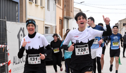 Participantes en las pruebas de 5 y 10 kilómetros de la XXXIV 'Villa de Falces' /