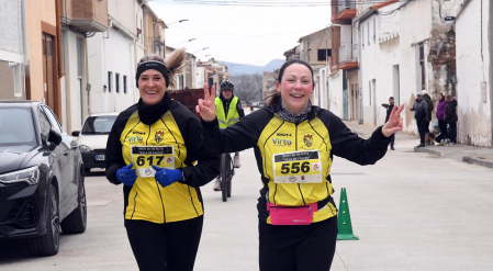 Participantes en las pruebas de 5 y 10 kilómetros de la XXXIV 'Villa de Falces' /