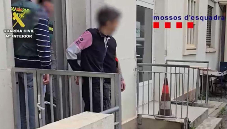 Vídeo del momento de la detención del peligroso yihadista que asesinó a dos agricultores en Navarra