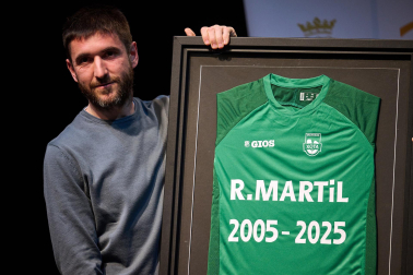 Irurtzun acogió este miércoles, 26 de marzo, el homenaje al capitán Roberto Martil /