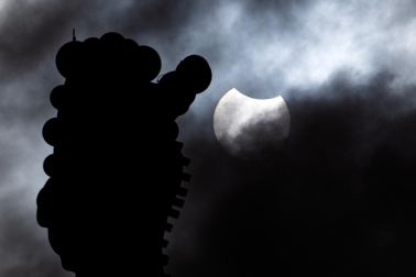 Foto del eclipse solar del 29 de marzo de 2025./