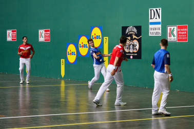 Fotos de la final del Campeonato de Parejas: Ezkurdia-Rezusta 22-20 Artola-Mariezkurrena./
