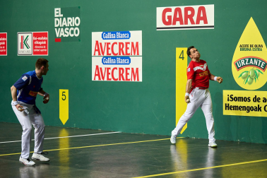 Fotos de la final del Campeonato de Parejas: Ezkurdia-Rezusta 22-20 Artola-Mariezkurrena./