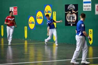 Fotos de la final del Campeonato de Parejas: Ezkurdia-Rezusta 22-20 Artola-Mariezkurrena./