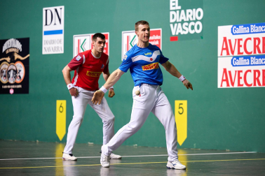 Fotos de la final del Campeonato de Parejas: Ezkurdia-Rezusta 22-20 Artola-Mariezkurrena./