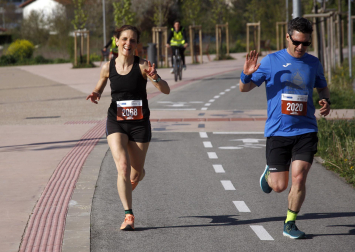 Participantes en las distintas carreras del XLVI Cross Solidario Memorial J.J. Esparza celebradas este domingo 6 de abril /