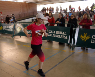 Participantes en las distintas carreras del XLVI Cross Solidario Memorial J.J. Esparza celebradas este domingo 6 de abril /
