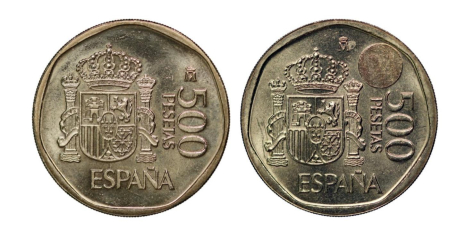A la izquierda, la moneda sin la imagen latente de los primeros años